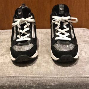 Sneakers, Michael Kors, Sz 7, Black, white,silver